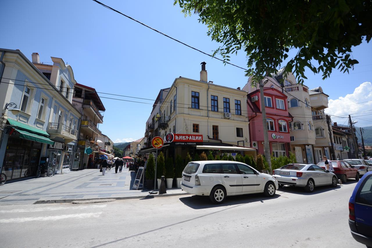 Stone Bridge Apartments Bitola Exterior foto